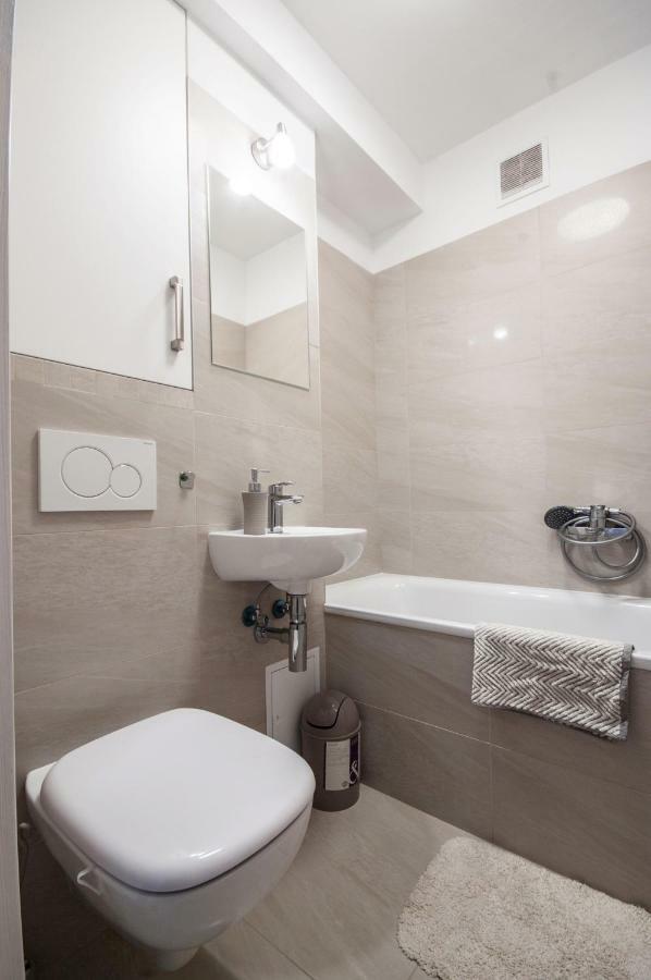 Apartamento Coco Christina 2 Varsovia Exterior foto
